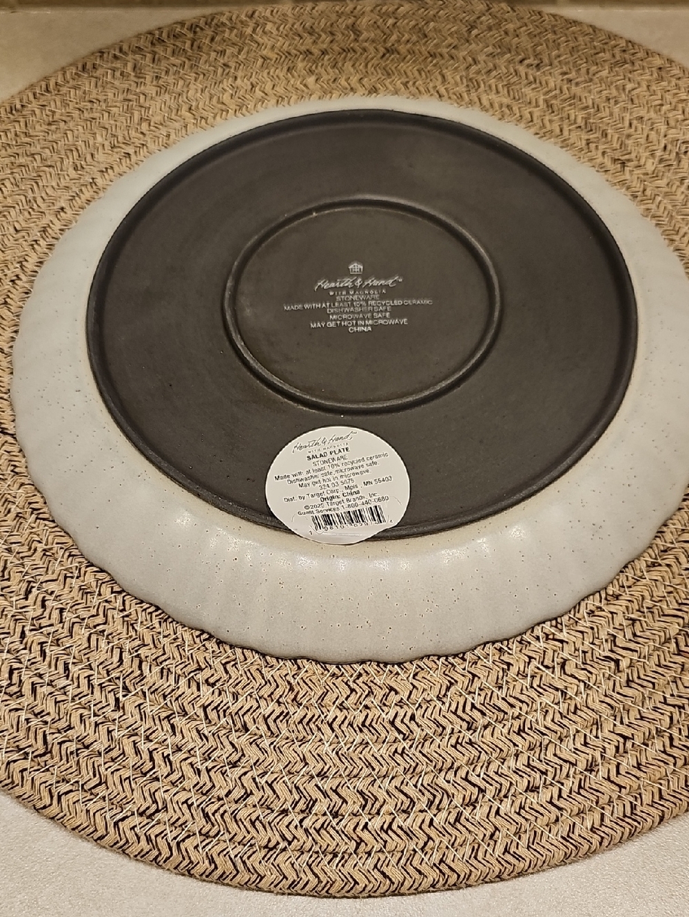 Hearth & Hand With Magnolia 4pc. 8.5" Scalloped Edge Stoneware Salad Plates - Picture 8 of 9